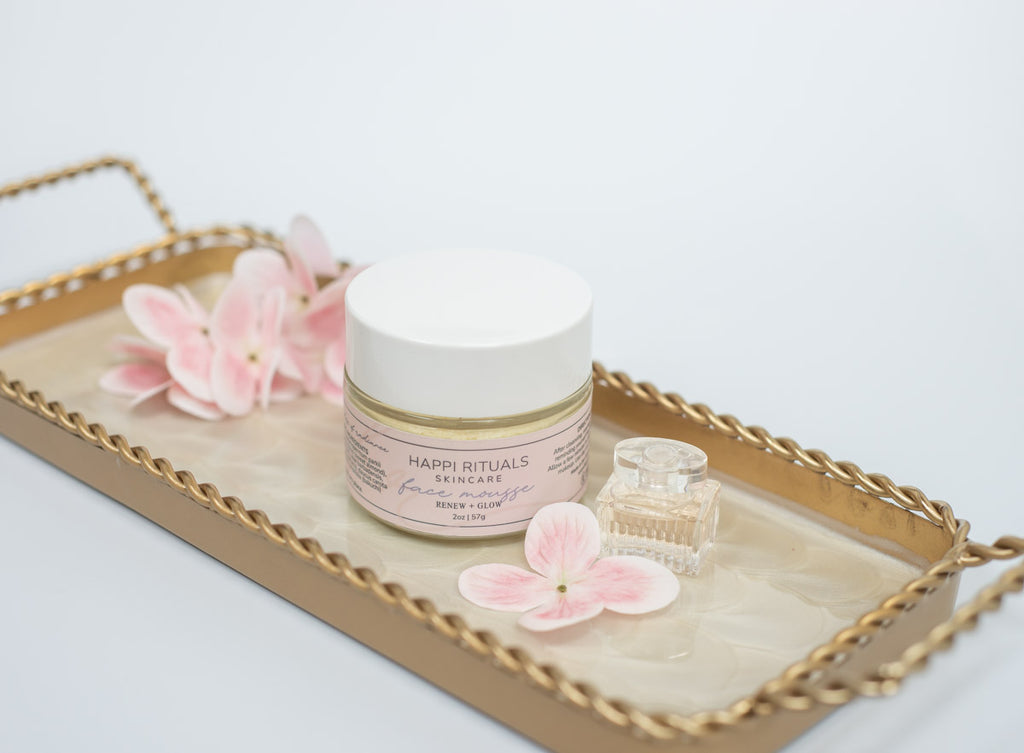 face moisturizer, tallow and plant-based oils, clean and natural skincare, non-toxic and chemical free, all natural skin health skin barrier for eczema, rosacea, inflammation, acne scars, ultra-moisturizing, bioavailable skincare, skincare for mature skin, ageless skin, anti-aging skincare, retinol